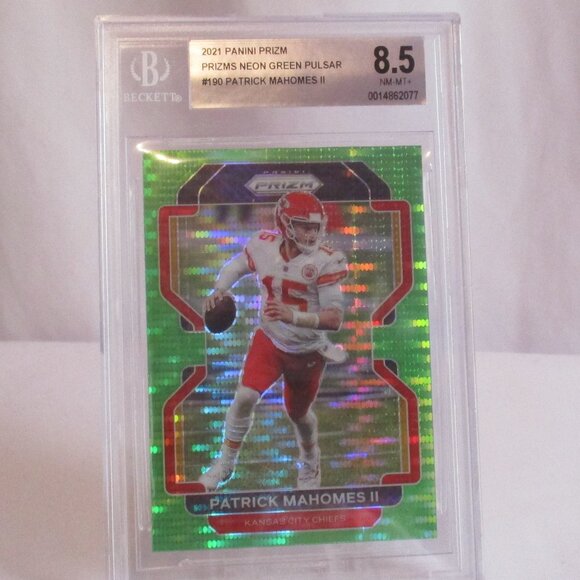 2021 PANINI PRIZM PRIZMS NEON GREEN PULSAR #190 PATRICK MAHOMES III BGS 8.5 - Picture 3 of 3